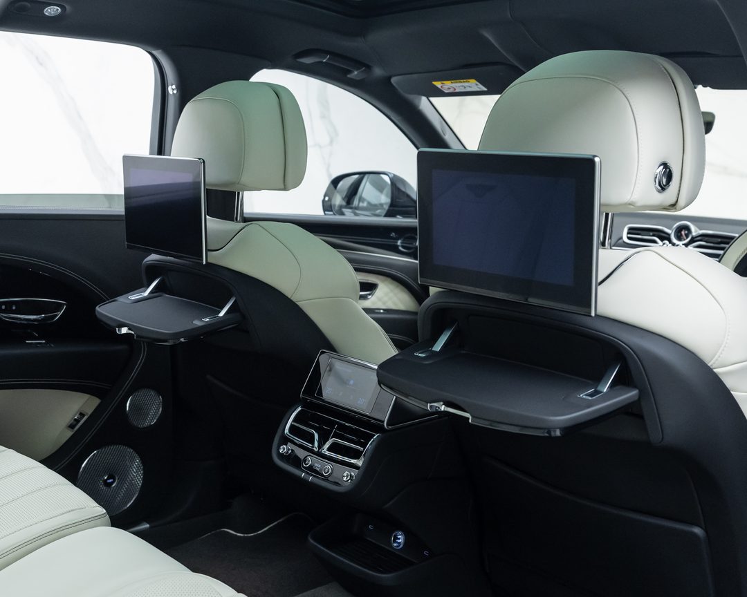 Bentley Bentayga EWB, photo 4