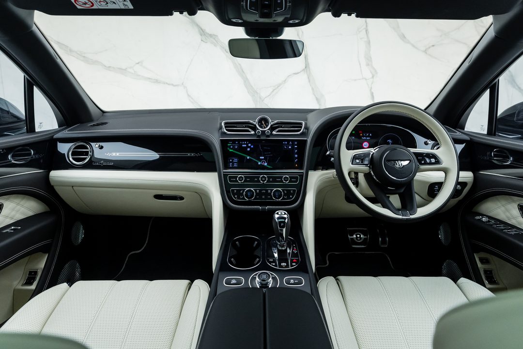 Bentley Bentayga EWB, photo 7